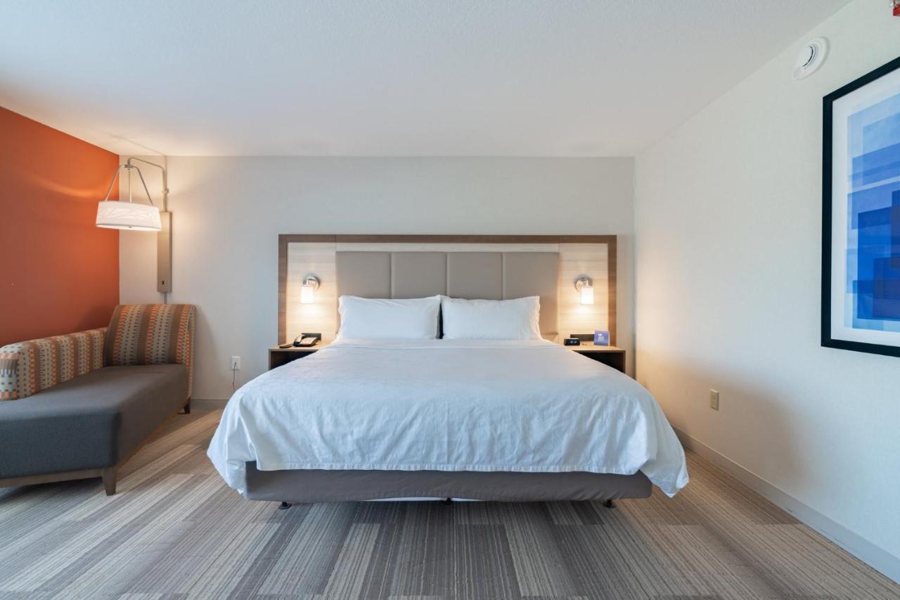 Holiday Inn Express & Suites - Marion By Ihg Εξωτερικό φωτογραφία