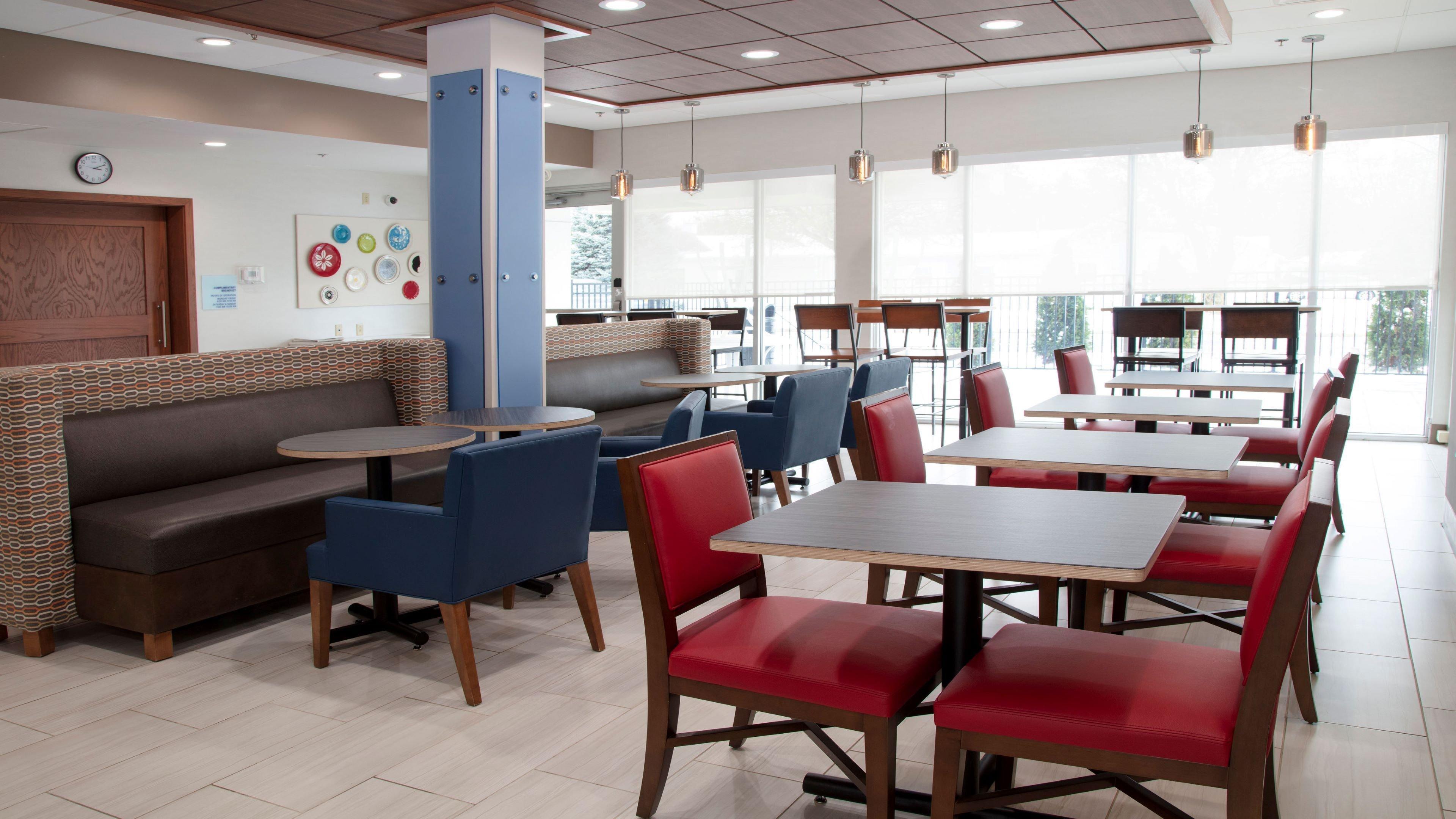 Holiday Inn Express & Suites - Marion By Ihg Εξωτερικό φωτογραφία