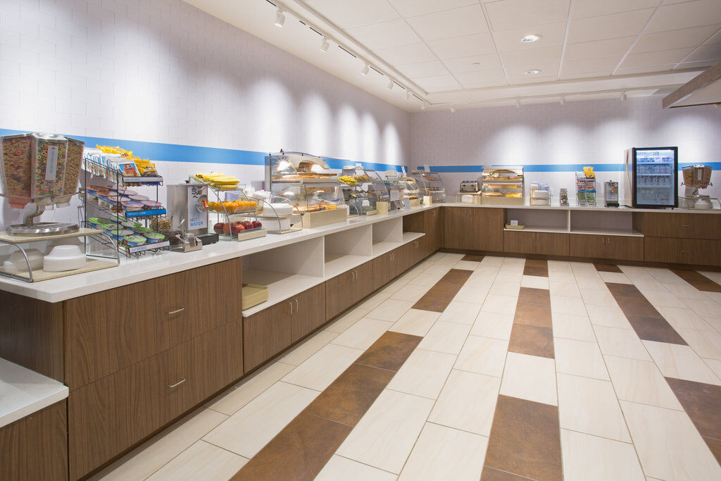 Holiday Inn Express & Suites - Marion By Ihg Εξωτερικό φωτογραφία